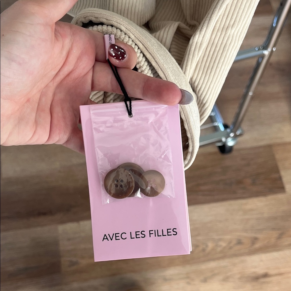 Avec Les Filles Light Beige Utility Jacket - Picture 3 of 6